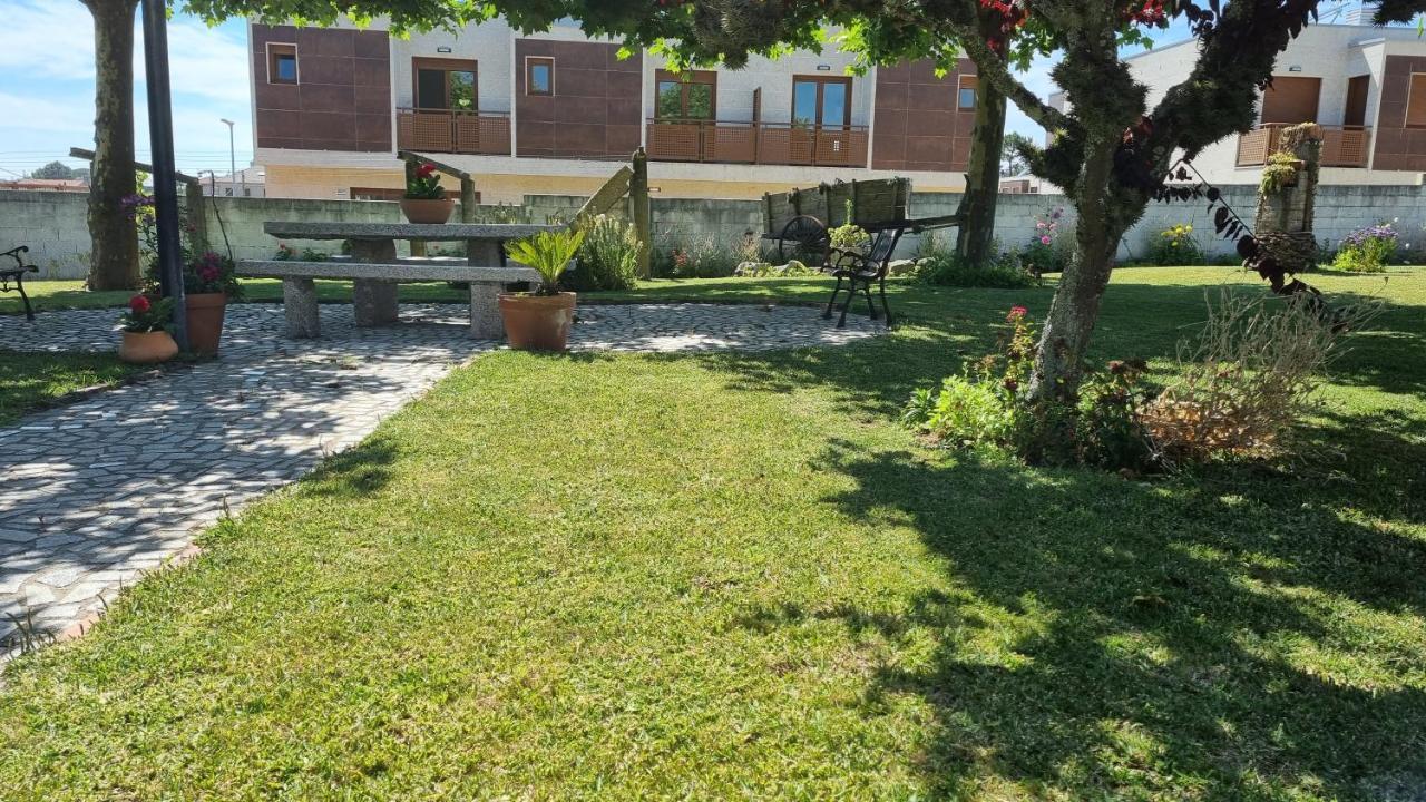 Apartamentos Turisticos Casa Sandra Sanxenxo Exterior photo